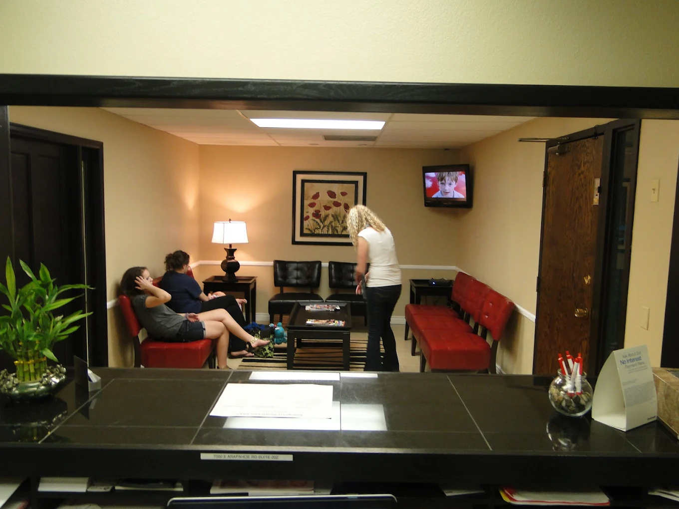 The waiting room at Emergency Dental Care USA in Denver, CO