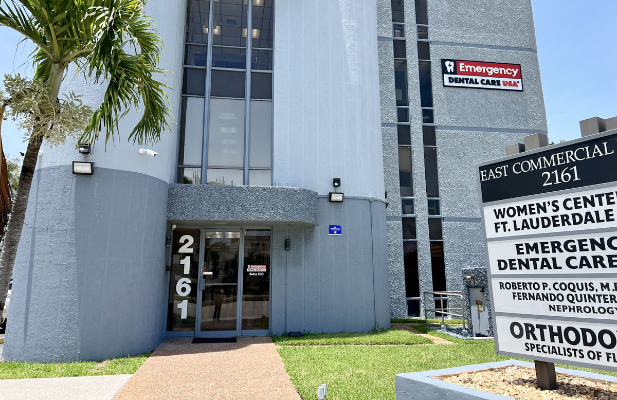 emergency dentist Fort Lauderdale exterior building